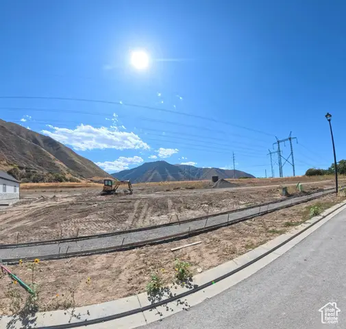 301 E Mapleton Estates Dr S #88, Mapleton, UT 84664 - #2