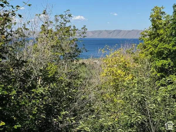 1668 N Cisco Loop #EL 11, Garden City, UT 84028