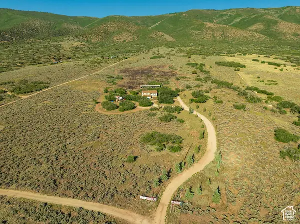 2100 E Oak Hill Ln, Wallsburg, UT 84082