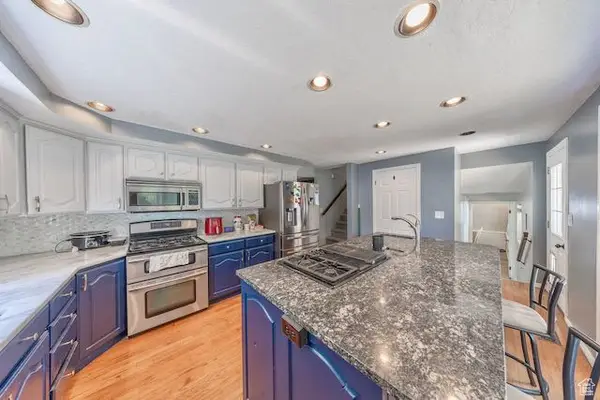 1591 N Marilyn Dr, Syracuse, UT 84075