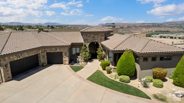 2596 E Flint St, Saint George, UT 84790 - #2