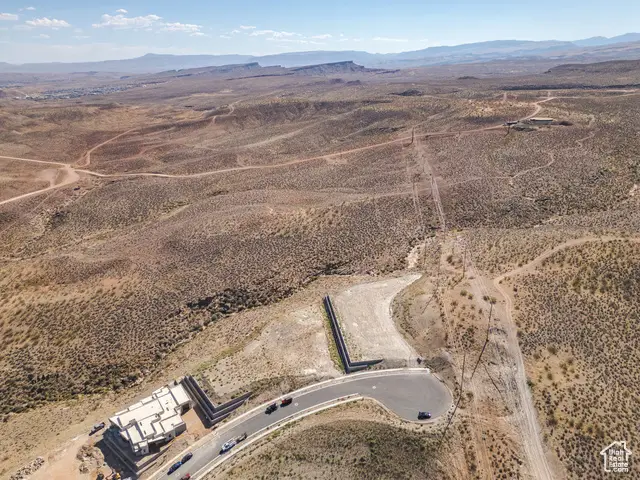 1250 N Hillside Way #325, Santa Clara, UT 84765 - #3