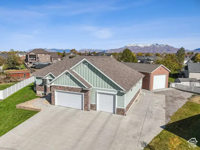 967 W Yamada Ct S, Syracuse, UT 84075 - Image #1