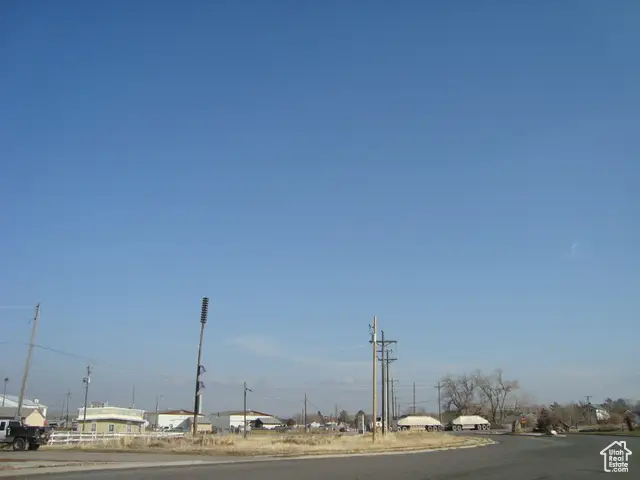 600 W Clark N, Grantsville, UT 84029 - Image #2