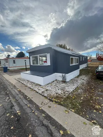 680 W 500 S #17, Woods Cross, UT 84087