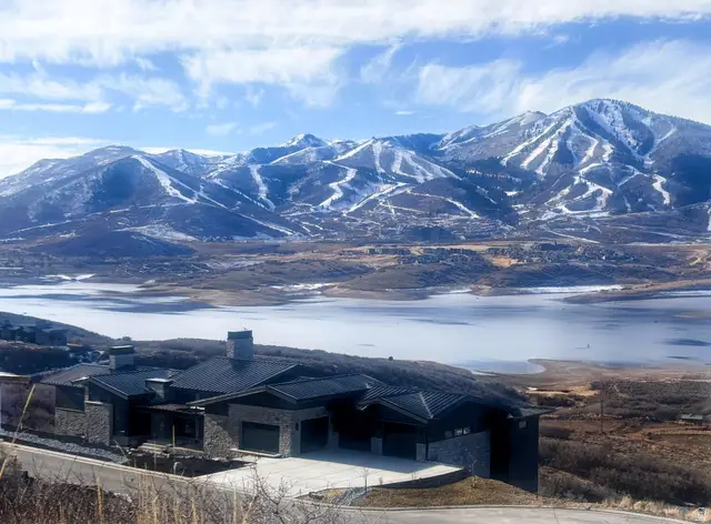 688 E Longview Dr, Hideout, UT 84036 - Image #2