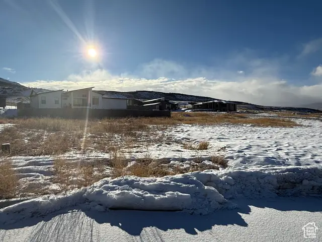 3055 W Bonneville Cir, Mountain Green, UT 84050 - Image #2