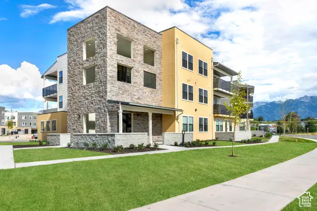 736 W Blue Magic Ln S #R301, Midvale, UT 84047 - Image #2