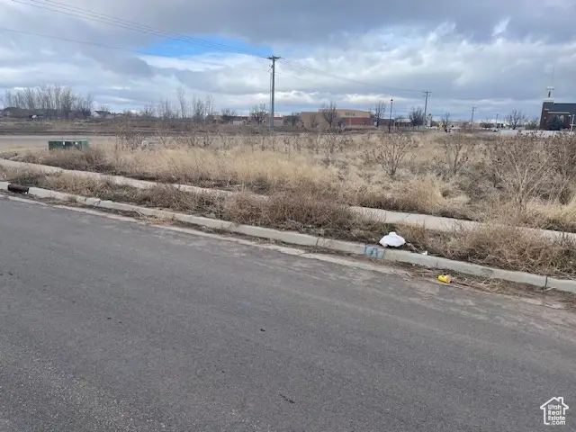 3594 W 2200 N #3, Plain City, UT 84404 - Image #3