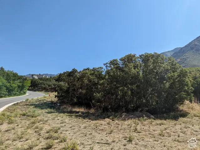 15 S Bentwood Ln E #1117, Sandy, UT 84092 - Image #1