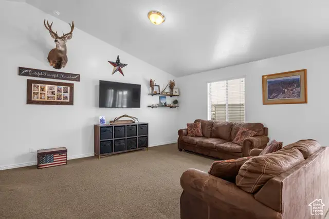 402 Topaz Dr, Santaquin, UT 84655 - Image #3