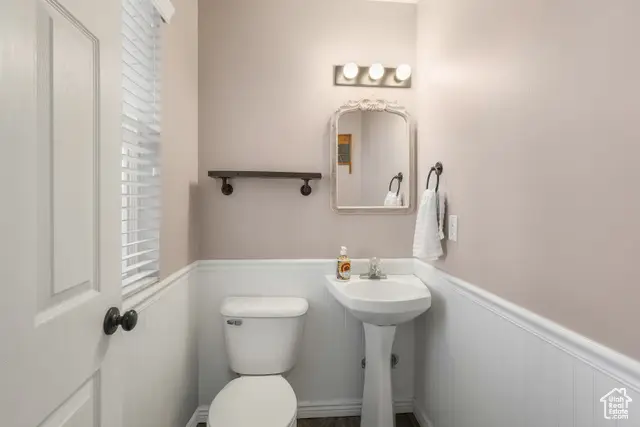 3836 E Chilton Cir, Eagle Mountain, UT 84005 - Image #3