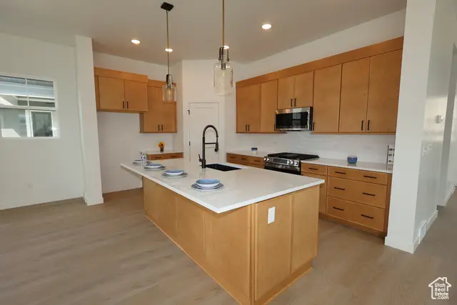 7186 S Sage Run Rd, West Jordan, UT 84081 - Image #3