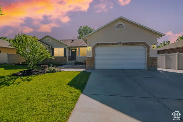 12138 S Willmar Cir, Riverton, UT 84065 - Image #2