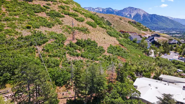 2253 S Lakeline Cir, Salt Lake City, UT 84109 - Image #3