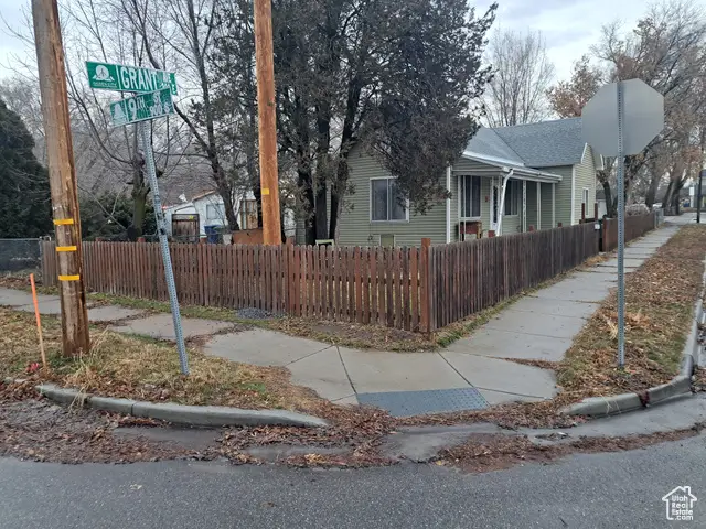 904 S Grant Ave E, Ogden, UT 84404 - Image #3