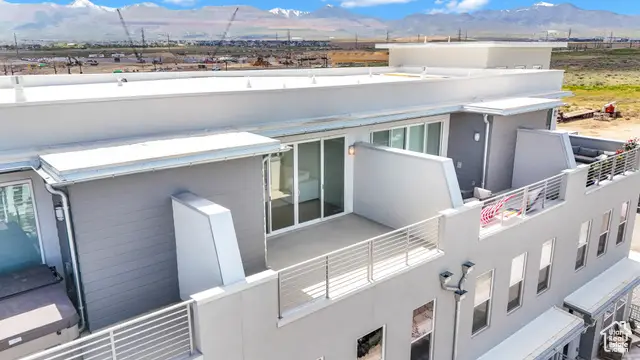 11054 S Lake Run Rd, South Jordan, UT 84009 - Image #3