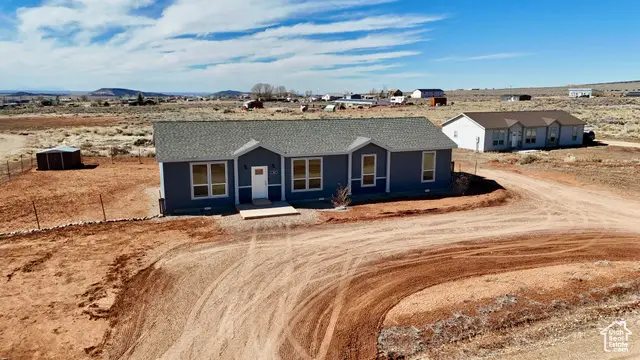 385 Bobbie Ln, La Sal, UT 84530 - Image #2