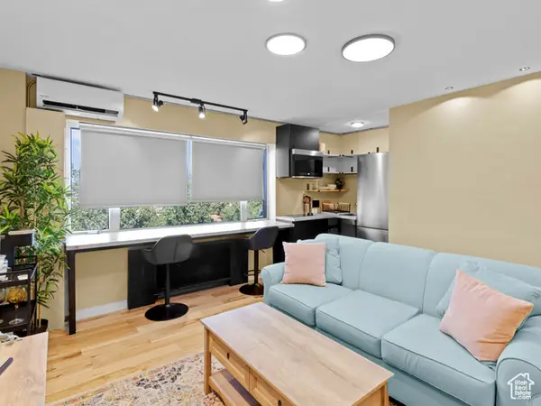 130 S 1300 E #602, Salt Lake City, UT 84102