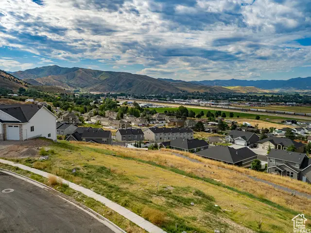 879 N Grand View Dr #406, Morgan, UT 84050 - Image #2