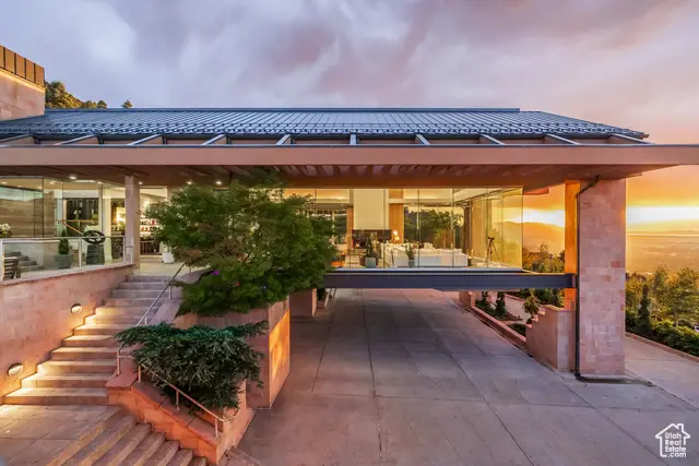 3826 E Thousand Oaks Cir, Salt Lake City, UT 84124 - Image #3