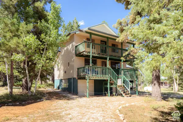 1270 W Strawberry Point Rd, Duck Creek Village, UT 84762