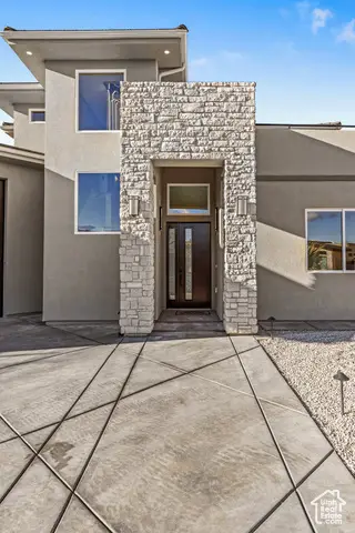 1975 Cedar Breaks Dr, Hurricane, UT 84737 - #2