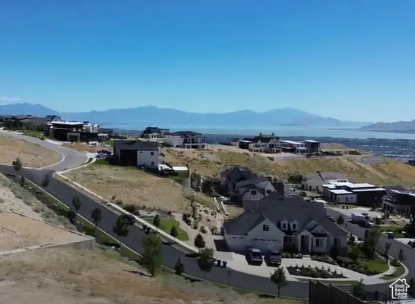 4967 N Vialetto Way #219, Lehi, UT 84043