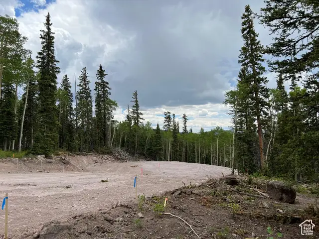 2 Skyline Terrace Ct #2, Beaver, UT 84713 - Image #3