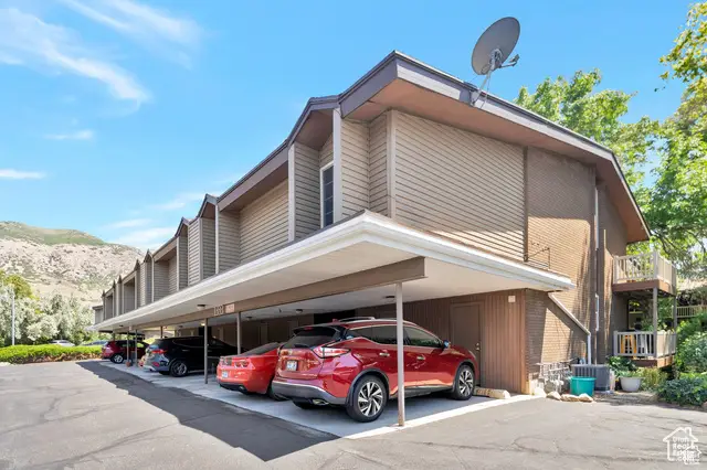 1333 S Lorl Ln E #6, Ogden, UT 84404 - Image #1