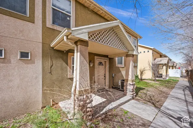 422 N Hodges Ln, Salt Lake City, UT 84116 - Image #3