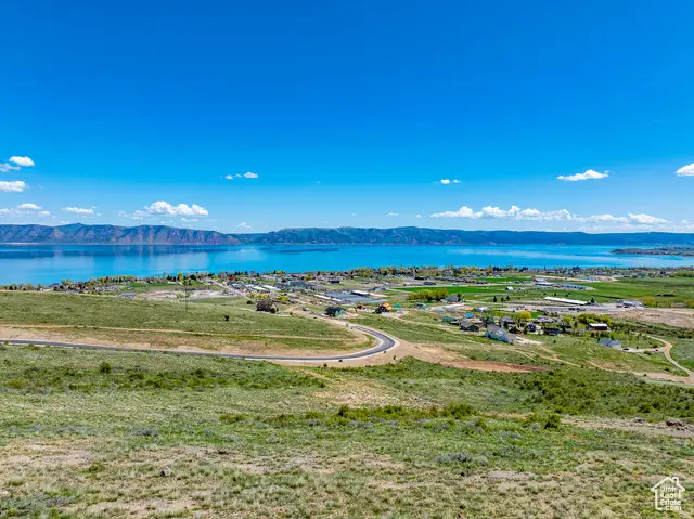 285 N Lakeview Traverse Rd #17, Garden City, UT 84028 - Image #1
