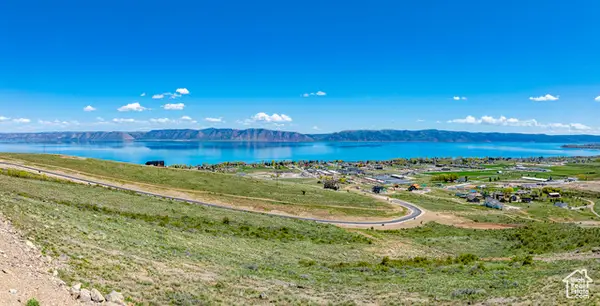 311 N Lakeview Traverse Rd #18, Garden City, UT 84028