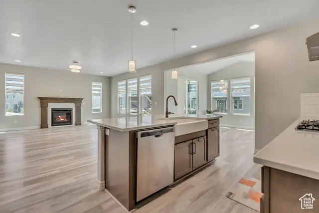 4689 W Lace Wood Dr S, West Jordan, UT 84084 - Image #1