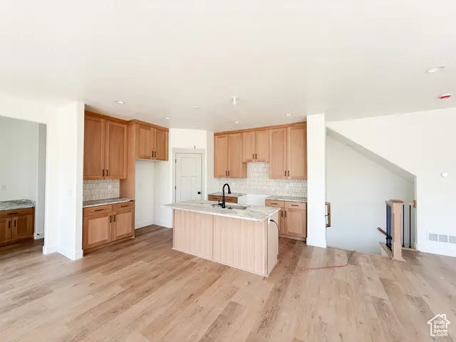 7007 W Hazel Oak Ct #212, Herriman, UT 84096 - Image #2