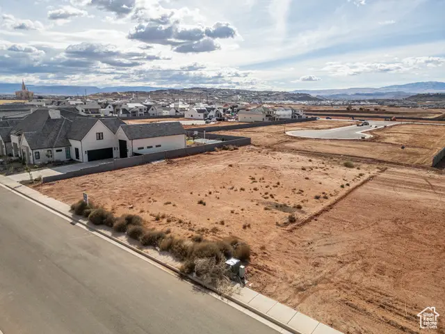 2744 S Leaf Ln #2, Washington, UT 84780 - #3