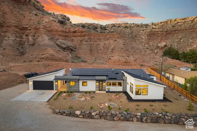 160 W Pebble, Rockville, UT 84763 - Image #2