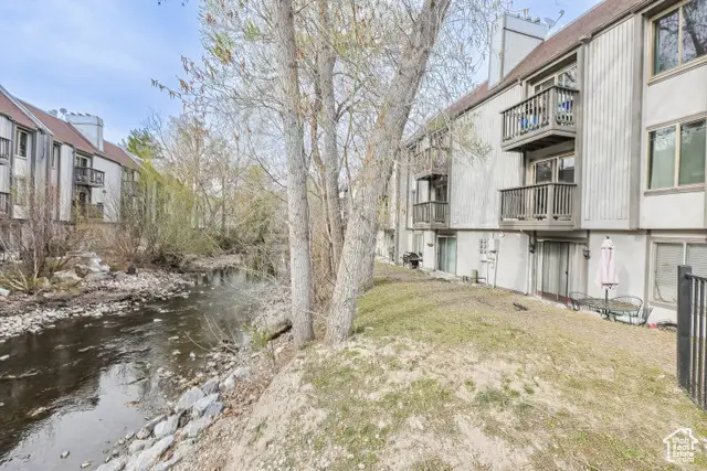 440 E Creekside Cir #D, Murray, UT 84107 - Image #1