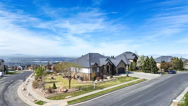 161 E 3725 N, North Ogden, UT 84414 - Image #3