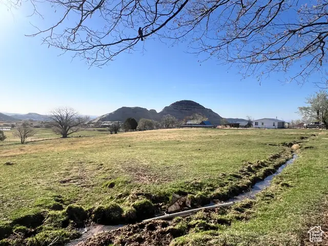 30 N 400 E, Boulder, UT 84716 - Image #2
