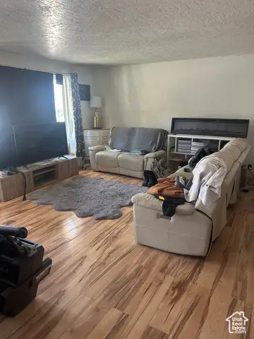 5552 S South Hew Wood Dr, Taylorsville, UT 84129 - Image #3