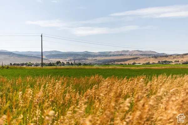 489 E Border Station Rd, Coalville, UT 84017