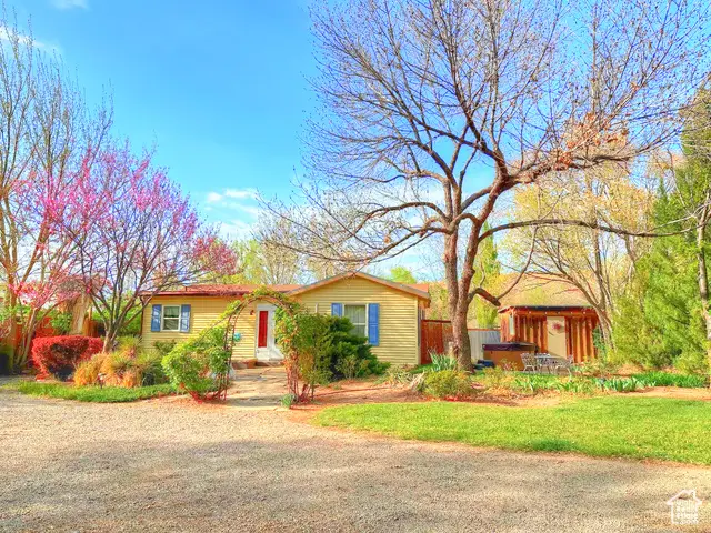 168 S 100 W, Moab, UT 84532 - Image #2