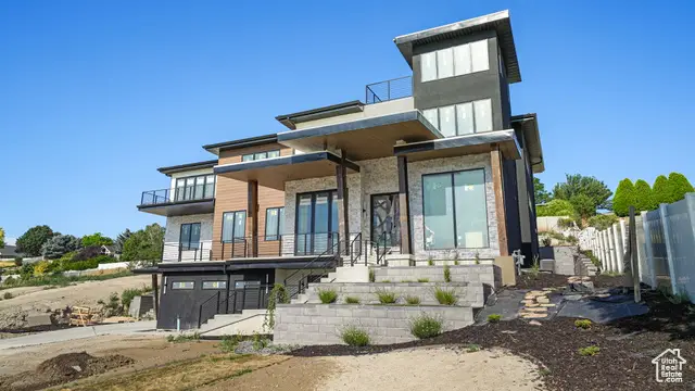 11606 S Halcom Dr, South Jordan, UT 84095 - Image #2