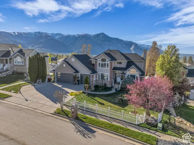 305 E 3700 N, North Ogden, UT 84414 - #1