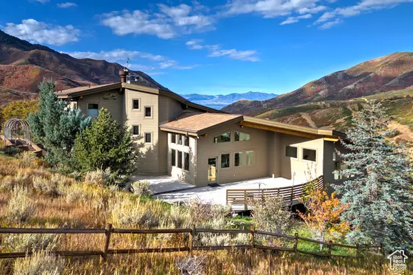 152 N Silver Oak Rd, Salt Lake City, UT 84108