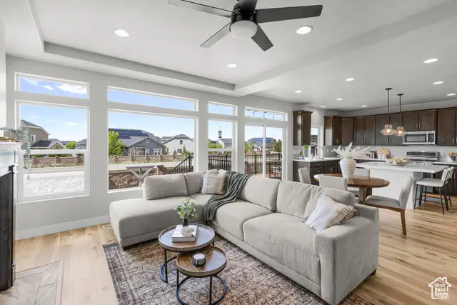 33 E Delgada Ln, Stansbury Park, UT 84074 - Image #1