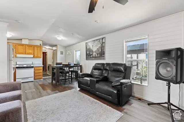 610 W 100 N #18, Smithfield, UT 84335 - Image #3