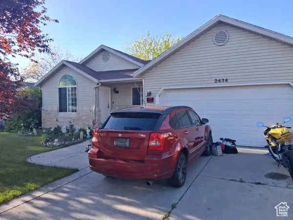 2434 W 2250 N, Clinton, UT 84015