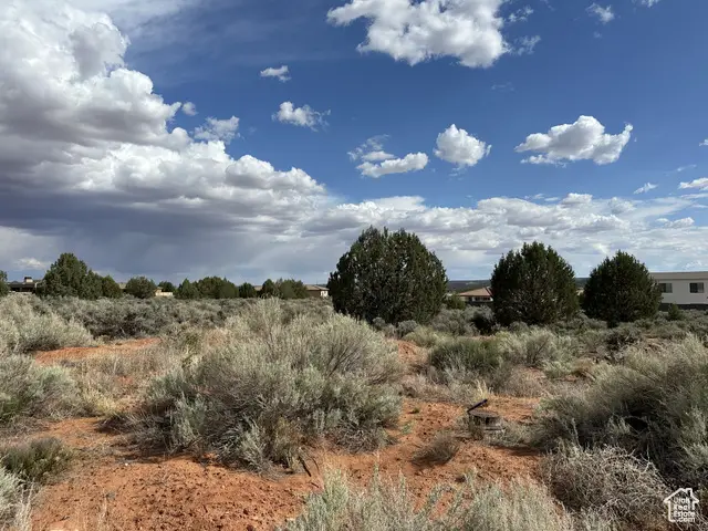 1152 E Red Sage Dr, Apple Valley, UT 84737 - Image #1